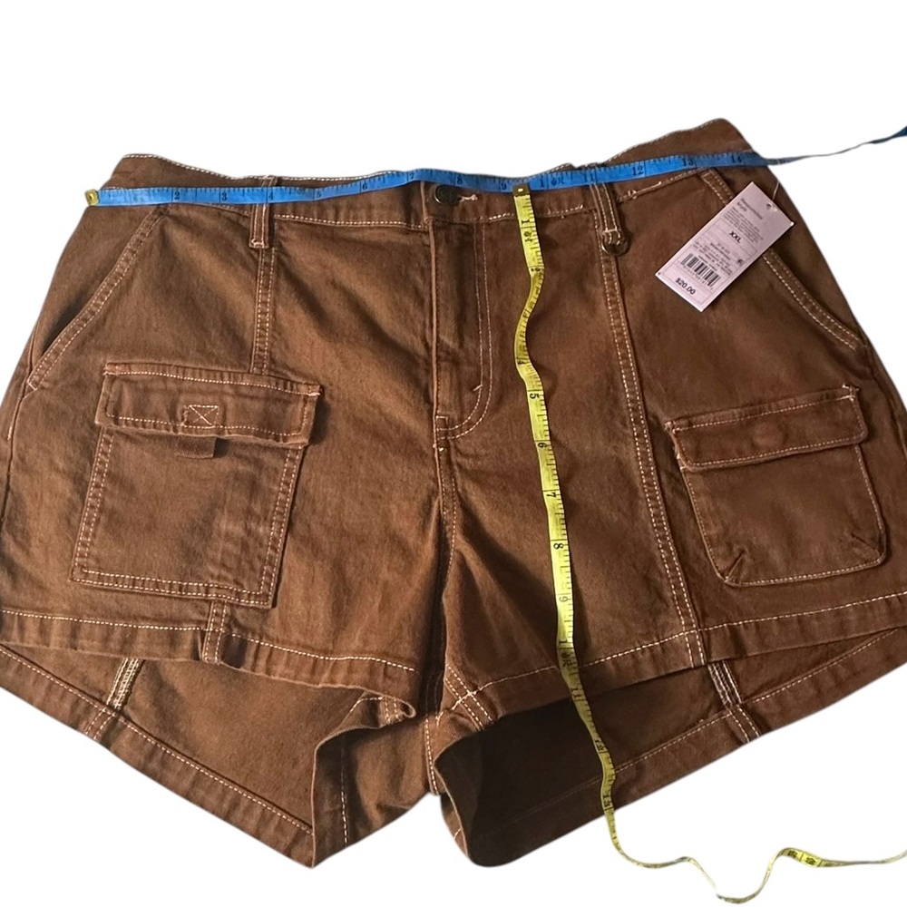 Mid-Rise Utility Shorts Brown - Picture 10 of 16